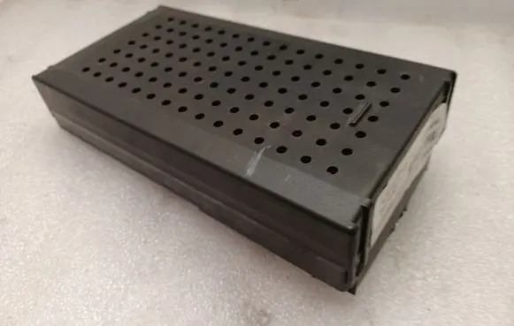 Volvo V70 Fuse box set 08679899