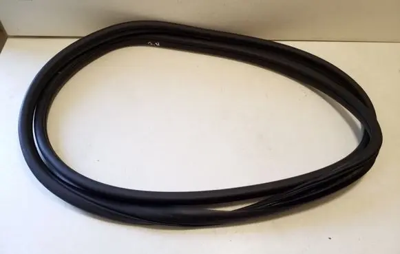 Ford Ranger Rear door rubber seal (on body) 