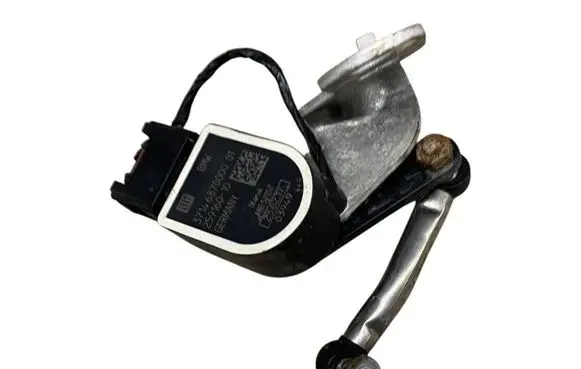 BMW M3 F80 Headlight/headlamp level sensor 6870000 37146870000