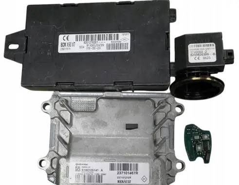 Dacia Logan I Engine ECU kit and lock set 8200826300