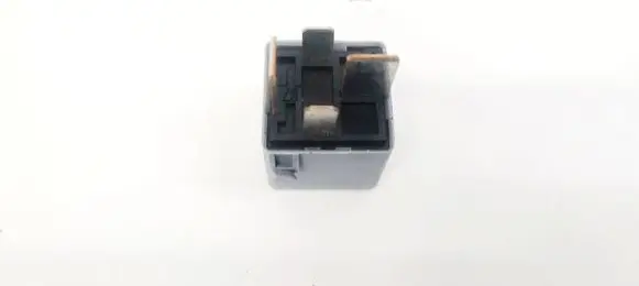 Mercedes-Benz ML W164 Other relay A0025422619