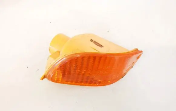 Ford Focus Front indicator light asyxs4113369a asyxs41-13369-a
