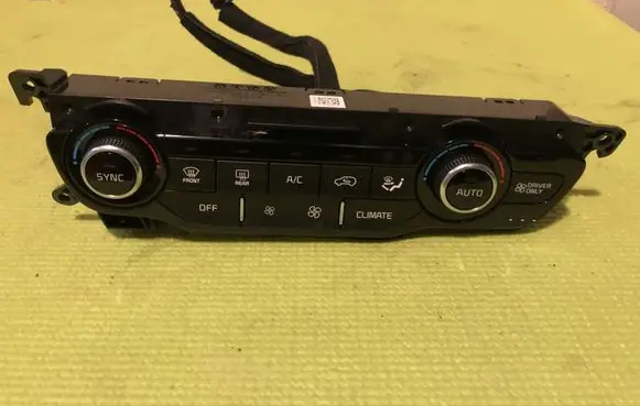 KIA Niro Interior fan control switch 97250G5DD0