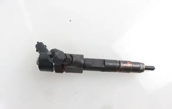 Volvo S40, V40 Fuel injector 7700111014 0445110021