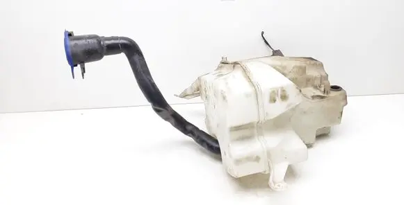 Volvo V70 Windshield washer fluid reservoir/tank 30784233 30784234