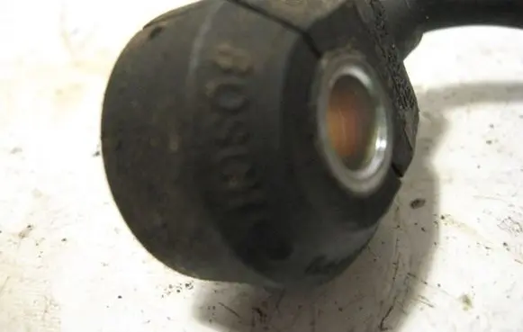 Renault Safrane Detonation knock sensor 0261231047 22I