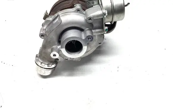 Nissan Qashqai Turbo TF30014 250111041