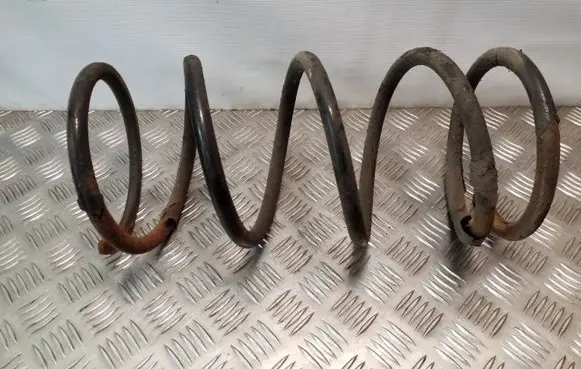 Hyundai Santa Fe Front coil spring