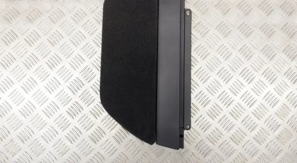 Lexus RX 450H Trunk/boot trim cover 5841848101