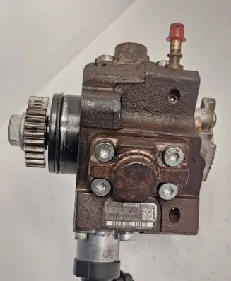 Renault Laguna III Fuel injection high pressure pump 0445010223 5206858 H8200690744