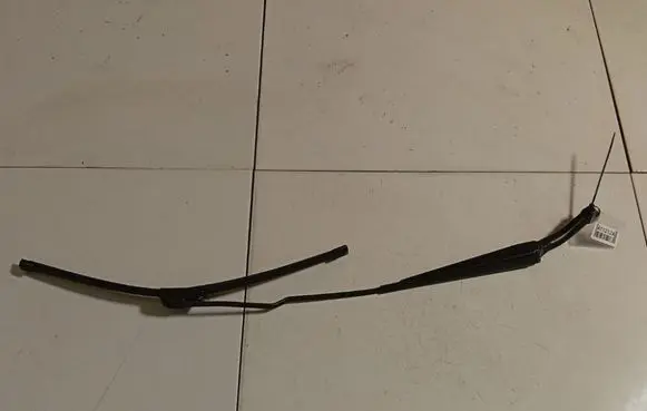 Volvo S60 Front wiper blade arm SP8624269
