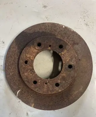 Mitsubishi L200 Front brake disc