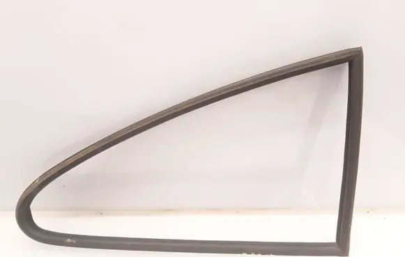 Peugeot 406 Rear side glass trim 
