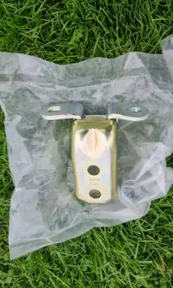 Chevrolet Orlando Front door upper hinge A046057