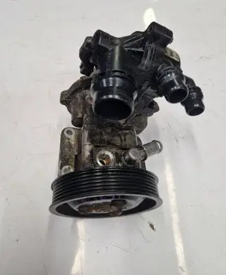 BMW 3 E90 E91 Power steering pump 6780413