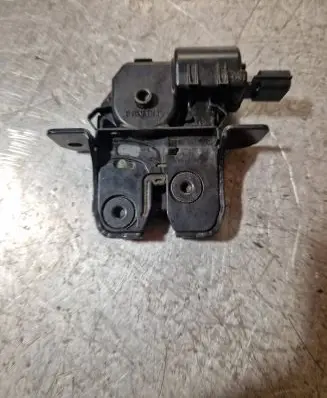 Renault Zoe Tailgate/trunk/boot lock/catch/latch 84630000