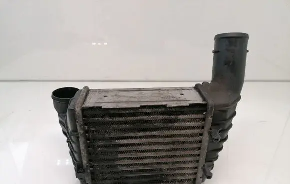 Volkswagen PASSAT B5.5 Intercooler radiator 059145805 1575612 157561213