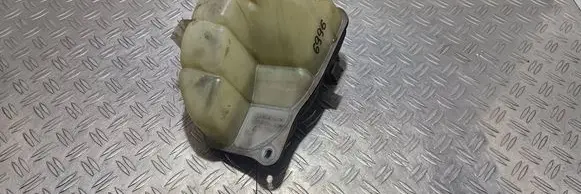Mercedes-Benz C W203 Coolant expansion tank/reservoir 2035000049