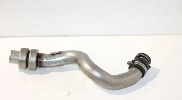 Land Rover Discovery 3 - LR3 Intercooler hose/pipe