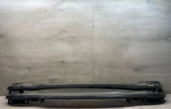 Volvo XC70 Front bumper cross member