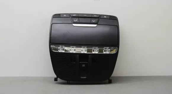 Mercedes-Benz C W205 Front seat light A0009018503 A0008275323