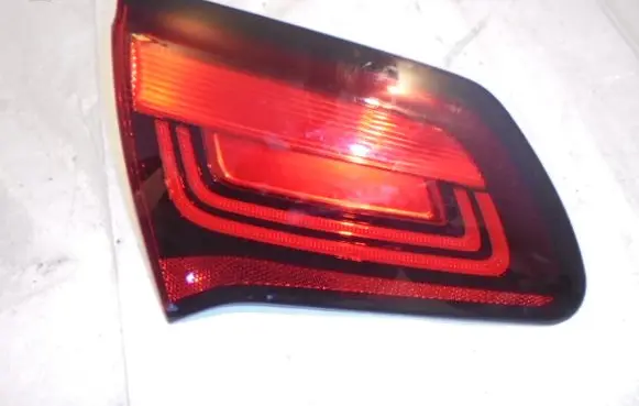 Citroen C4 II Tailgate rear/tail lights