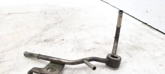 Fuel injector supply line/pipe