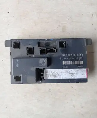 Mercedes-Benz E W211 Door control unit/module 2118200426