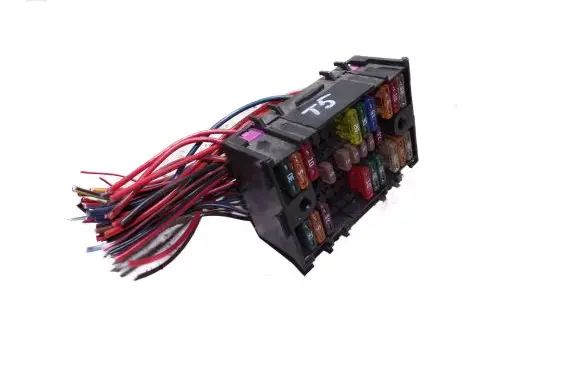 Volkswagen Transporter - Caravelle T5 Fuse module 7H0937617