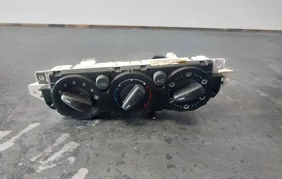Interior fan control switch