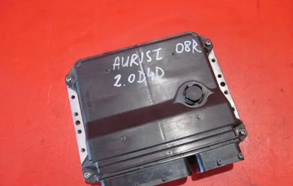 Toyota Auris 150 Engine control unit/module 8966102D82