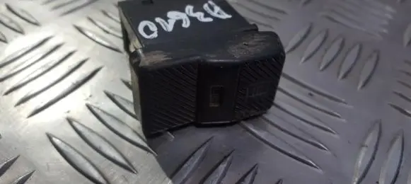 Windscreen/window heater switch