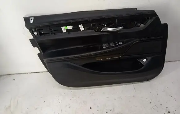 BMW 7 G11 G12 Front door card panel trim 7398882