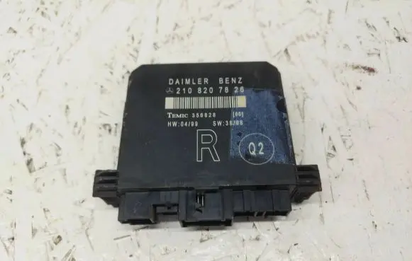 Mercedes-Benz CLK A208 C208 Door control unit/module 2108207826 356828