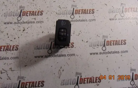 Mitsubishi Outlander Headlight level height control switch