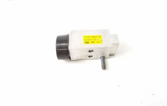 Hyundai Santa Fe Air conditioning (A/C) expansion valve 976263R000
