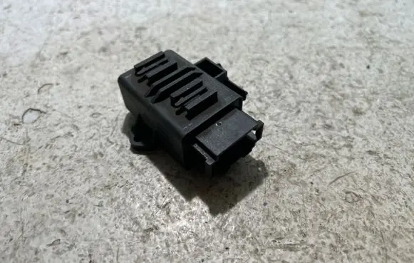 Volkswagen PASSAT B7 Seat control module 5K0959772