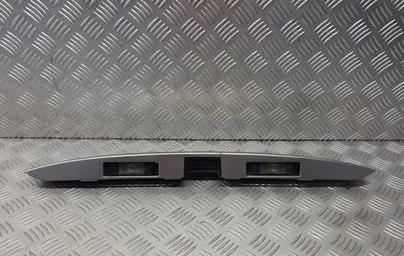 Nissan Note (E11) Rear window tailgate spoiler 