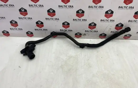 Engine coolant pipe/hose