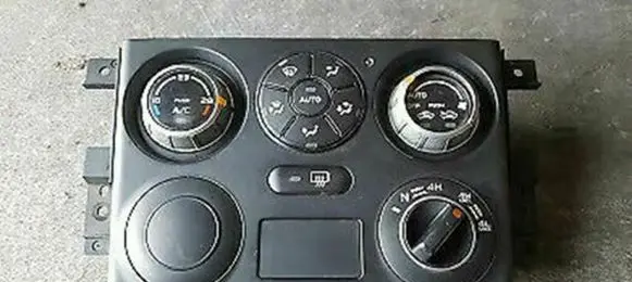 Suzuki Grand Vitara II Climate control unit 3951065J91CZJ