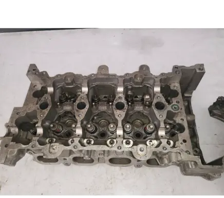 Mercedes-Benz GLA W156 X156 Engine head A2700160127Q04