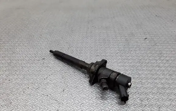Ford Focus C-MAX Fuel injector 0445110188