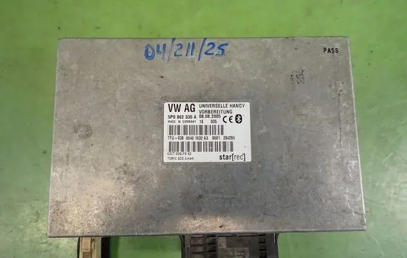 Skoda Octavia Mk2 (1Z) Bluetooth control unit module 5P0862335A