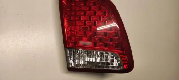 KIA Sorento Tailgate rear/tail lights 92405-2P02