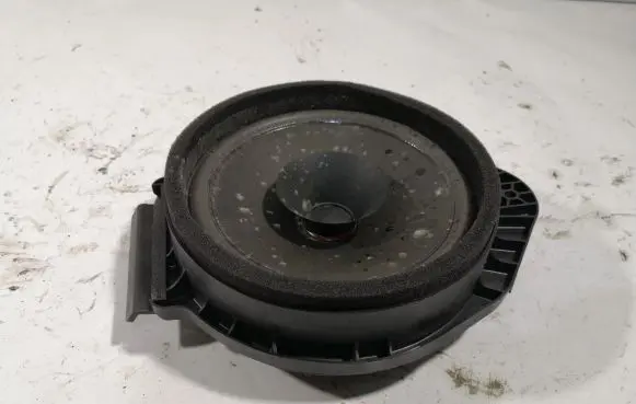 Opel Mokka X Rear door speaker 84248776