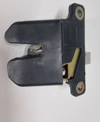 Audi A6 S6 C5 4B Tailgate/trunk/boot lock/catch/latch B5827505