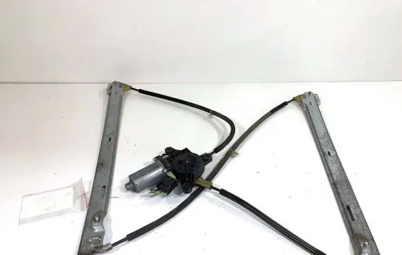 Mercedes-Benz Vito Viano W639 Front door window regulator with motor 0130821941