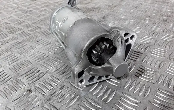 Volvo V60 Starter motor 31419530