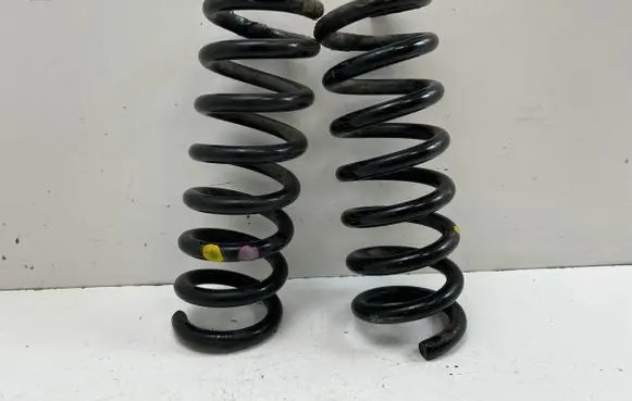 Mercedes-Benz C AMG W204 Rear coil spring