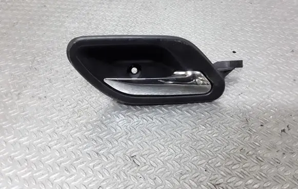 BMW 5 E39 Rear door interior handle 8226050